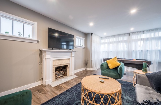 3 BR Cozy Chic Oasis