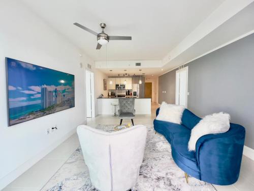 3 BR Masterpiece! Resort style Luxury! Prime Locale!