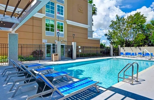 3 Convenient Studios | Pool, Kitchen, Pet-Friendly | Near Miami & Hard Rock