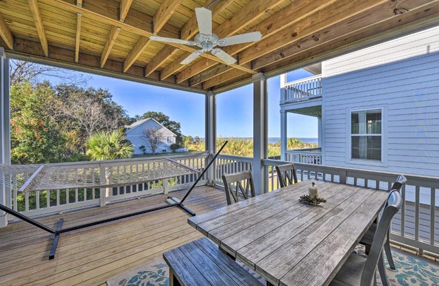 3 Decks and Water Views Breezy Home in Hilton Head