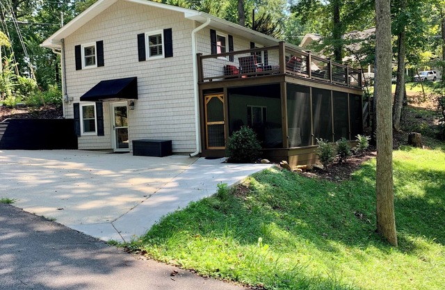 3 LITTLE BEARS DEN AT BEAR PAW GREAT FAMILY VACATION HOME. EVERYTHING YOU NEED