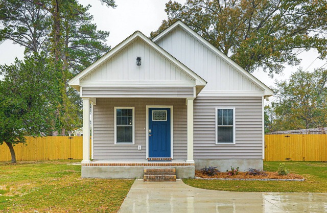 3 Mi to Dtwn: Home w/ Patio & Grill in New Bern