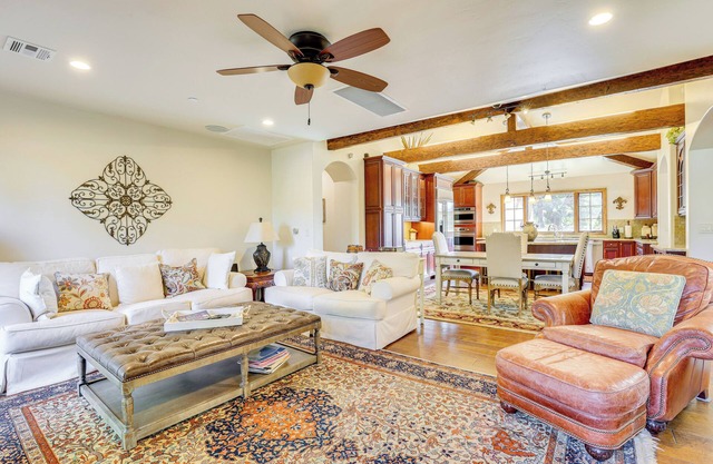 3 Mi to Ramona Ranch Winery: Home w/ Mtn Views!