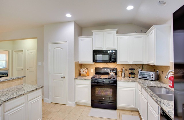 Little Elm Home < 12 Mi to Lewisville Lake!