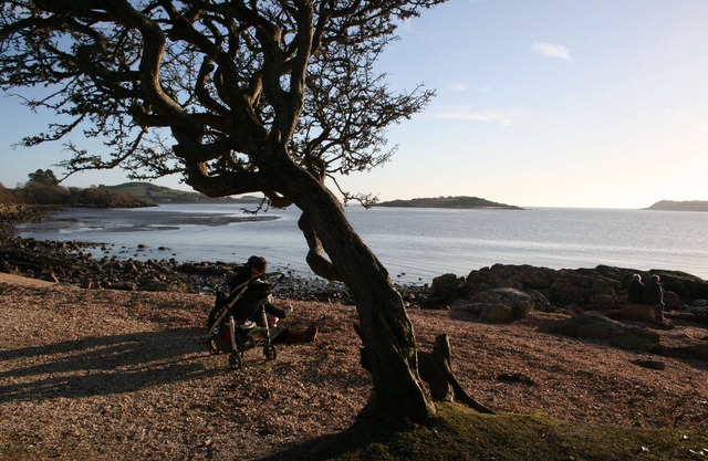 En el área escénica de 2. 5 millas de Kippford y 12 millas de Dumfries