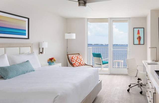 3 Premium Room by the Harbor – Great Location for Walks, Dining, and Sunsets