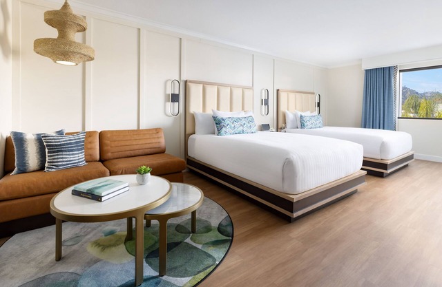 3 Premium Two Queen, The Anza A Calabasas, Pool, Near Malibu Creek State Park