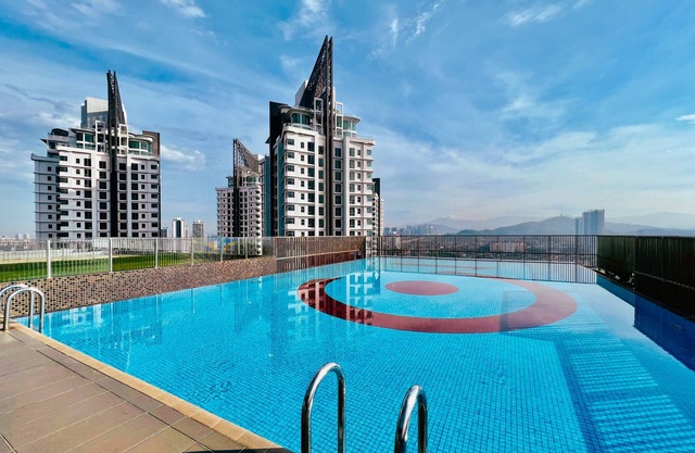 3 Towers By Tenang Home