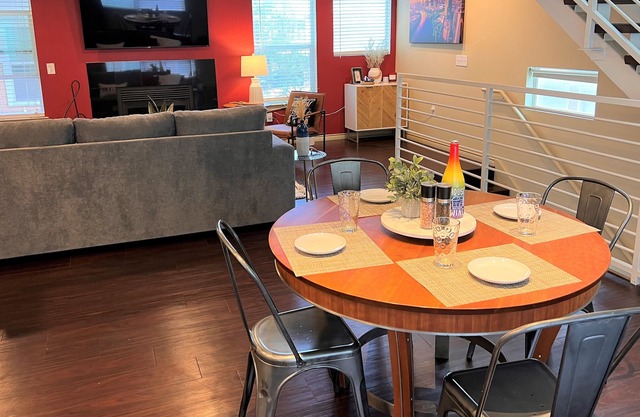 30+ Nights in the Perfect Austin Location