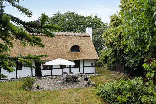 300-Year-Old House With History And Character