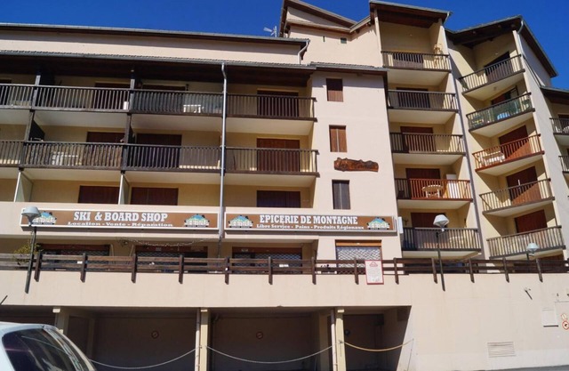 300m del centro estación, 2.o piso, terraza, tv, 28m², Sauze - Super Sauze