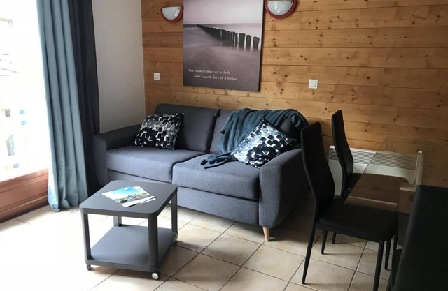 300m del centro estación, 1.o piso, balcón, tv, local para esquís, 40m², Aussois