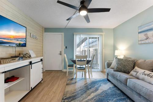 301 Ocean Ave, Unit 101 - The Harbor Light