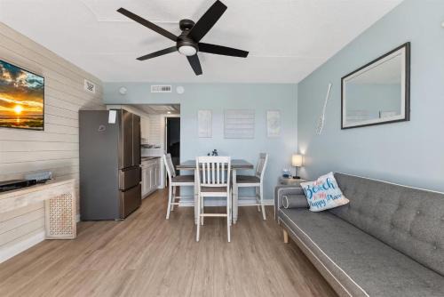 301 Ocean Ave, Unit 202 - The Harbor Light
