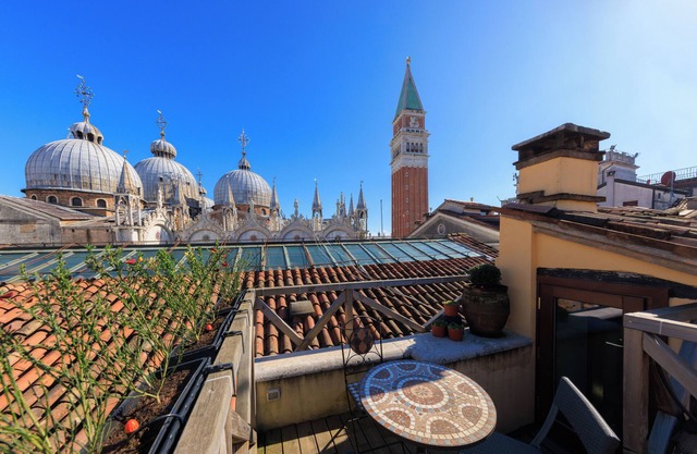 312 Piazza San Marco