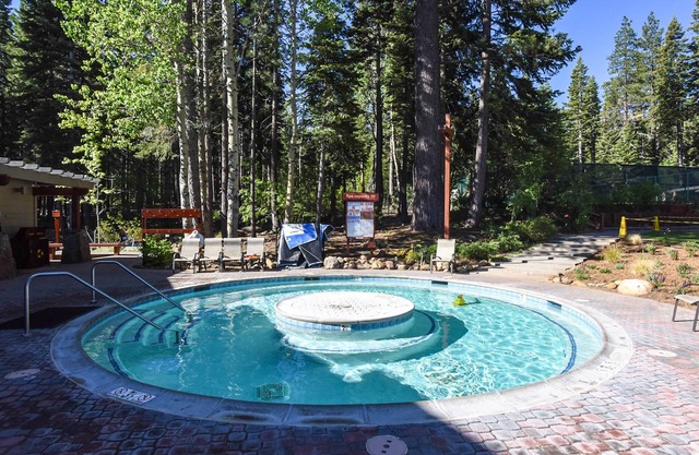 3130 Aspen Grove