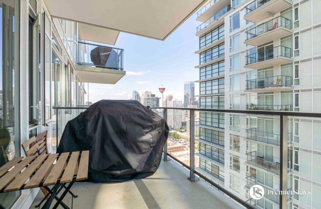31st Floor High Rise » Sleep 4 » Parking » Netflix