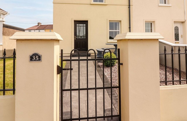 35 LAUNE VIEW, family friendly in Killorglin, County Kerry