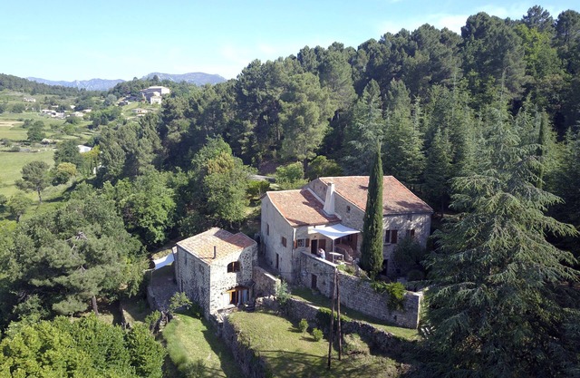 350 year old sandstone house with beautiful view of the valley and inner courtyard + terrace