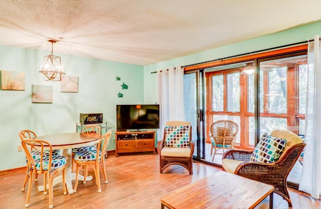 3542 Seascape Villa