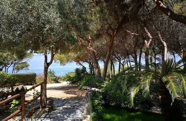 360 ° de relajación total en un pequeño paraíso con vista al Golfo de Cagliari