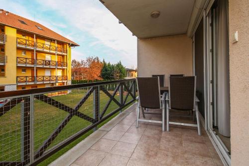 399 - Modern szállás, vízparti apartmanban
