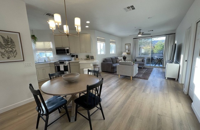 3bd Waterfront Resort Gated Community
