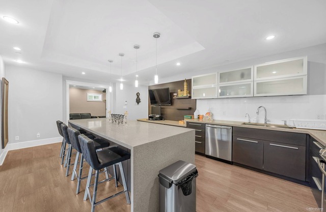 3Bed+2Bath Steam Sauna Retreat in Vancouver! Family friendly!