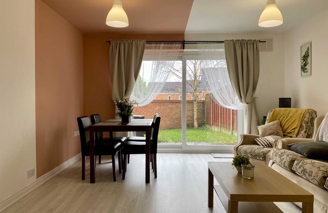 3Bed House-Perfect for Contractors -WiFi -Parking