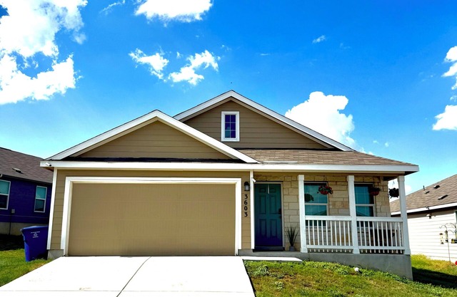 3bedroom house in welcoming San Antonio 8min from shopping center and hospital