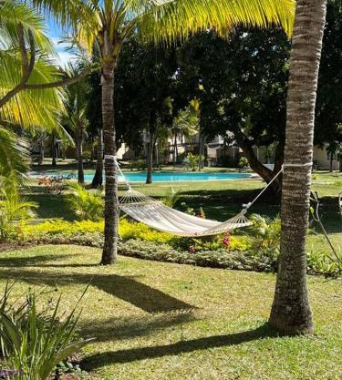 3bedroom house, pool & garden!