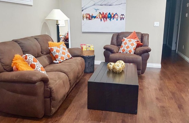 3beds Suite By Costco,GP Airport,Shopping centres