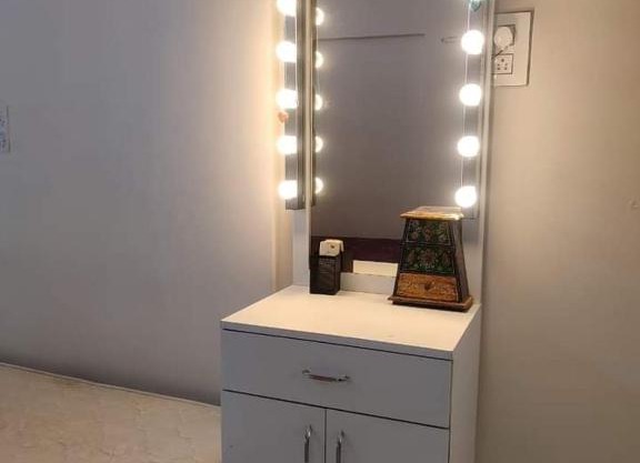 3bhk Luxurious Apartment near BKC