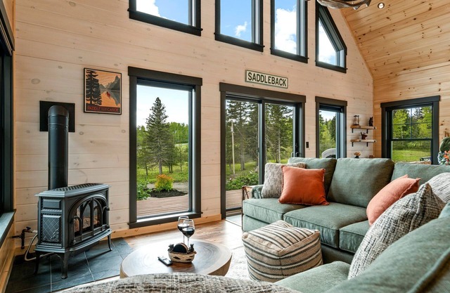 3BR Escape w/ Hot Tub + Grill + Fireplace