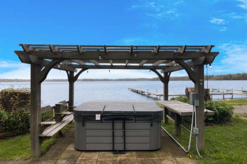 3BR Fife Lake Getaway with Fire Pit & Hot Tub