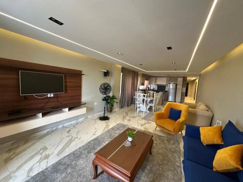 3BR Fully Furnished Apartment - Zahraa Al Maadi