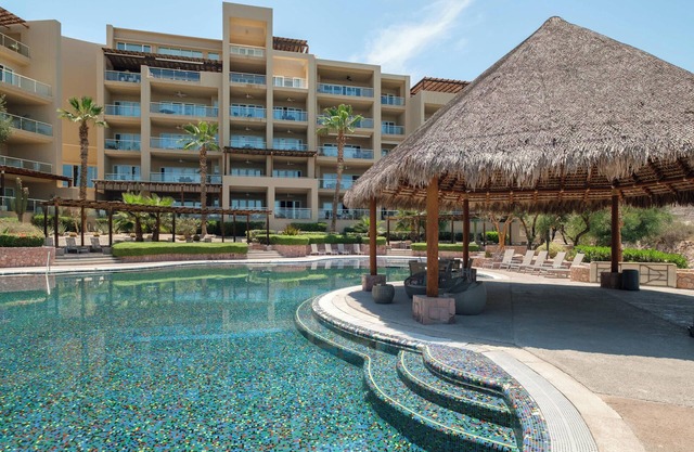 3BR Golf View & Terrace at Vistamar
