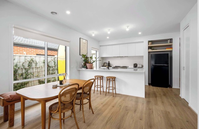 3BR Light-filled Retreat, Mt Duneed