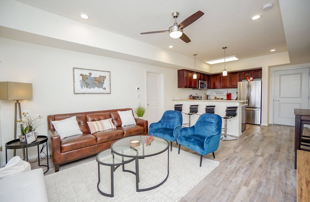 3N| Charming Private Condo Unit| Unique Gated Complex