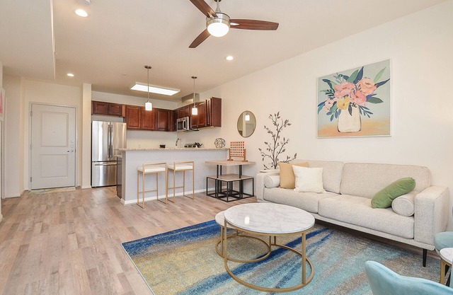 3P| Chic & Stylish Condo Unit| Lifestyle Center Living