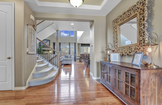 POOL!! 4,000 sqft Cozy Mtn Home! Huge Game Room! Family Friendly Pool Table
