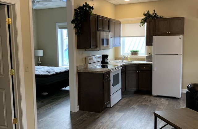 4 beautiful one bedroom units BEST LOCATION in Sylvan Beach! Sunset & lake view