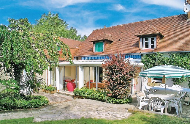 Alojamiento de 4 habitaciones en Brette les Pins