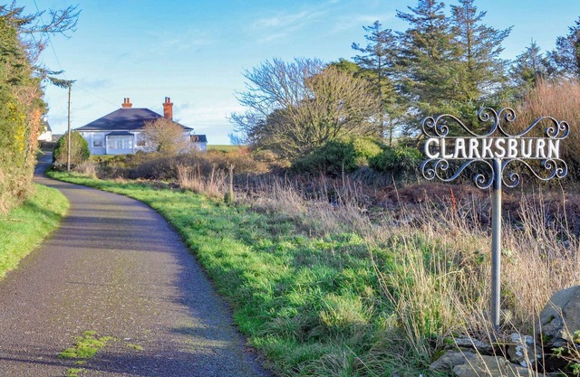 Alojamiento de 4 habitaciones en Newton Stewart