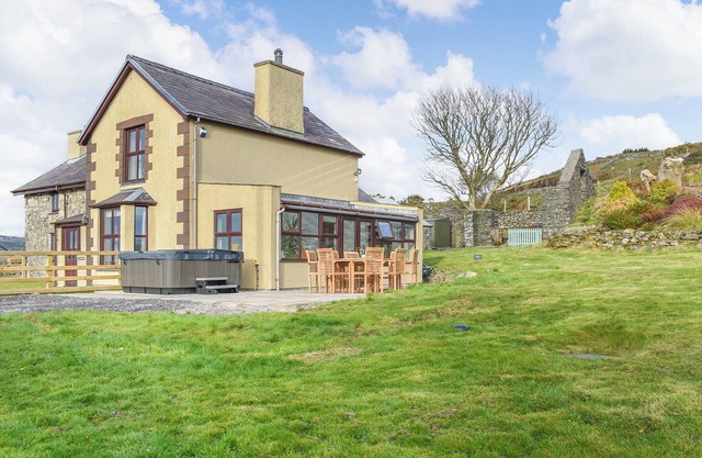 Alojamiento de 4 habitaciones en Llanllyfni, near Beddgelert