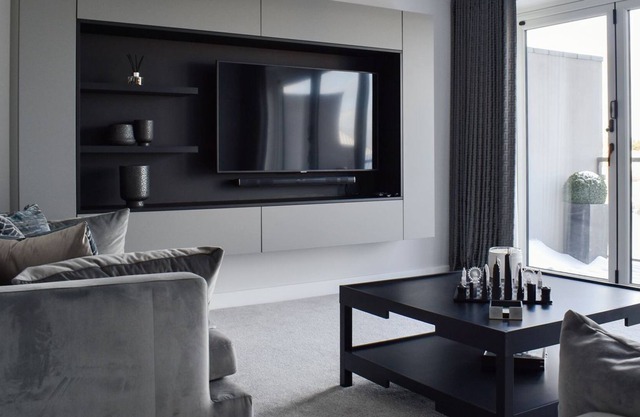 4 bedroom accommodation in Lowestoft