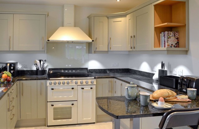 Alojamiento de 4 habitaciones en Crocketford, cerca de Castle Douglas