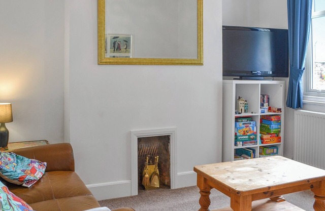 4 bedroom accommodation in Scarborough