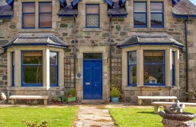 4 bedroom accommodation in Strathyre