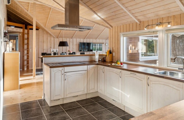 Alojamiento de 4 habitaciones en Bogø By